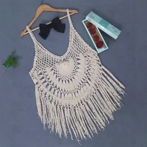 Handgehäkeltes, sexy Boho-Strand-Bikini-Cover-Up mit stilvollen langen Fransen
