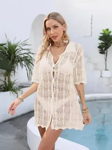 Elegante beige gehaakte polo strand cover-up met knopen voor dames tijdens vakantie