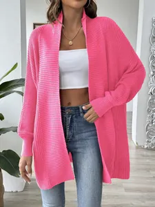 Modischer Damen Strick-Cardigan in Oversize-Passform, leuchtendes Pink für den Herbst