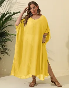 Elegantes gelbes Maxi-Strandkleid in Übergröße mit V-Ausschnitt und Seitenschlitz