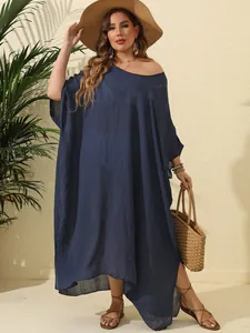 Marineblaues Übergröße Strand-Maxikleid in lockerer Passform mit Seitenschlitz