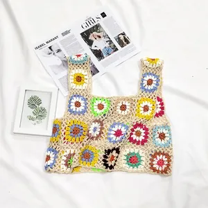 Débardeur court en crochet fait main à fleurs pour femme, style bohème à plat