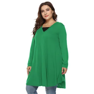Damen Plus Size V-Ausschnitt Langarmkleid in Grün mit unregelmäßigem Saum und Lagen-Look