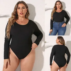 Body negro de manga larga acanalado para tallas grandes, vistas frontal y trasera