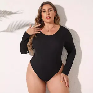 Body de talla grande para mujer, ajuste ceñido, manga larga y textura de canalé negra.