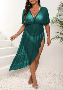 Detalle completo del vestido de playa transparente verde talla grande con dobladillo asimétrico