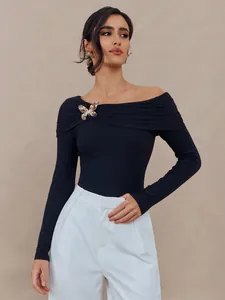 Haut Élégant à Épaules Dénudées pour Femmes avec Broche Papillon Manches Longues Coupe Ajustée Blouse en Polyester Tricoté