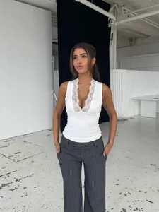 Débardeur Femme Sexy Sans Manches Avec Dentelle et Col en V Coupe Ajustée Courte Couleur Unie Camisole Été Casual