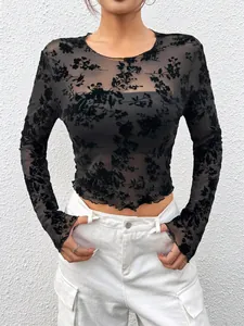 T-shirt chic en maille fleurie noire pour femmes à manches longues et col rond élégant