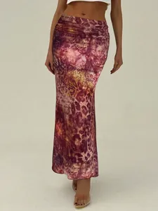 Detailed view of the retro leopard print mesh high-waist mermaid long skirt for women.