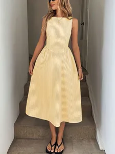 Abito midi giallo a righe verticali senza maniche con tasca in stile europeo casual