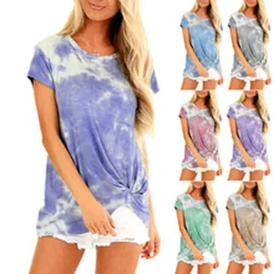 Visuelle Darstellung der Seitenknoten-Details und Farbvarianten von Damen-Batik-T-Shirts