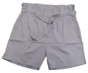 High-waisted wide-leg casual shorts with a matching tie belt in light purple