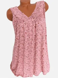 Gedetailleerd overzicht van roze bloemenprint V-hals mouwloze tanktop voor zomermode