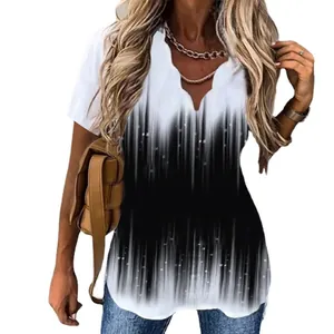 Chemise élégante à manches courtes et col en V ondulé avec imprimé abstrait noir et blanc