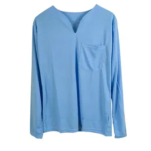 Haut de sport bleu ciel pour homme avec col en V, manches longues et poche de poitrine