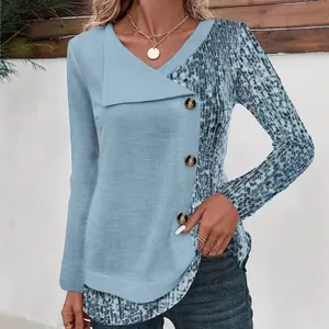 Chic women's light blue ribbed long-sleeve top with leopard print and side buttons