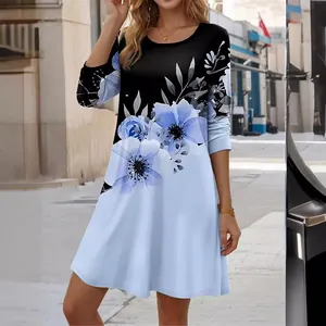 Robe décontractée élégante à manches longues et col rond avec imprimé floral bleu