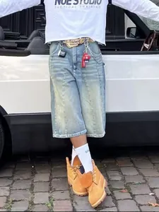 American vintage washed high street denim three-quarter pants in loose wide-leg fit