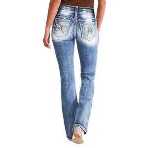Jean droit brodé pour femme avec poches arrière en forme d'étoile style western