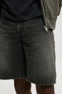 Detailed view of men's washed dark grey denim shorts featuring a classic straight fit