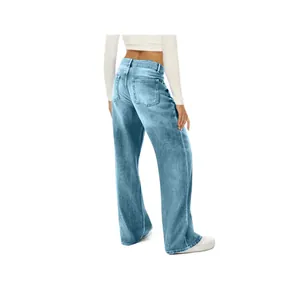Jean rétro bleu clair à taille haute et jambe large pour femme, vue de dos et longueur sol