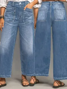 Detalle de vaqueros anchos para mujer con grandes bolsillos de parche estilo retro