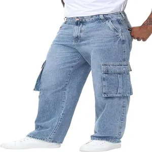 Men's loose straight-leg denim cargo pants with multi-pockets and a comfortable stretch fit