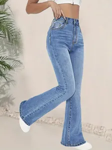 Detailansicht der blauen Slim-Fit-Schlagjeans für Damen mit hoher Taille aus Stretch-Denim