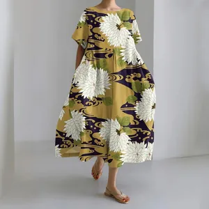 Abito lungo largo stile Tokyo con stampa floreale e maniche corte