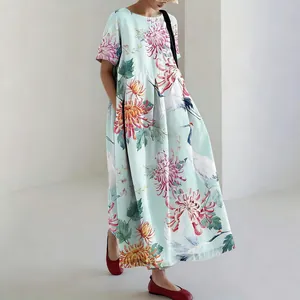 Abito lungo ampio a fiori con eleganti motivi di gru e crisantemi stile orientale