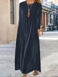 Κομψό casual μακρύ φόρεμα σε μπλε σκούρο χρώμα άνοιξη 2025 με στρογγυλή λαιμόκοψη