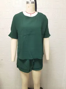 Ensemble décontracté deux pièces en tricot gaufré vert foncé avec haut et short
