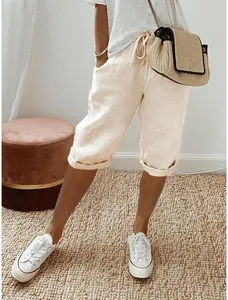 Stylische beige Caprihose aus Baumwollleinen mit elastischem Bund und Kordelzug