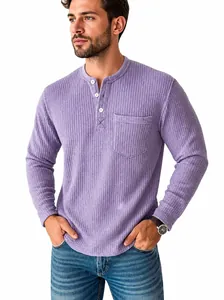 Stilvolles, lila Waffelstrick-Langarm-Henley-Shirt für Herren mit praktischer Brusttasche