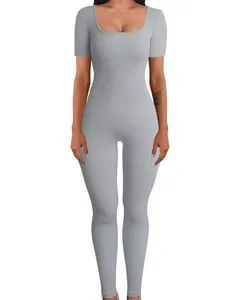 Sexy grey ribbed yoga bodysuit with square neck and short sleeves for fitness workout