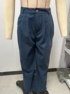Vooraanzicht van een donkerblauwe corduroy broek met hoge taille voor dames