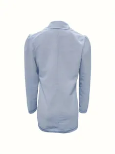 Rückansicht der hellblauen strukturierten Langarm-Freizeitjacke für den Herbst