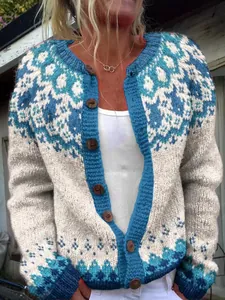 Women's ethnic jacquard knitted cardigan with Nordic pattern and wood buttons