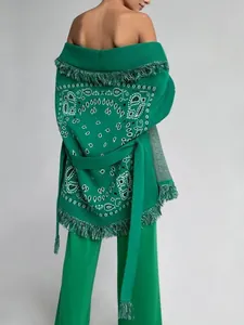 Cardigan en tricot vert bohème à motif cachemire et glands