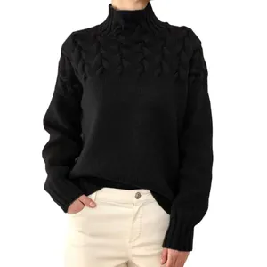 Schwarzer Damen-Strickpullover mit Stehkragen und Zopfmuster für Herbst und Winter
