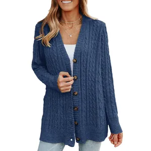 Cardigan élégant en maille torsadée bleue mi-long avec manches longues et boutons pour femmes
