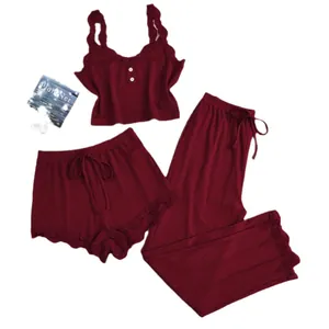 Ensemble de pyjama 3 pièces bordeaux avec caraco à bordure en dentelle et pantalons