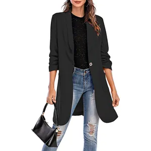 Lässiger schwarzer mittellanger Blazer mit Dreiviertelärmeln und einem Knopfverschluss