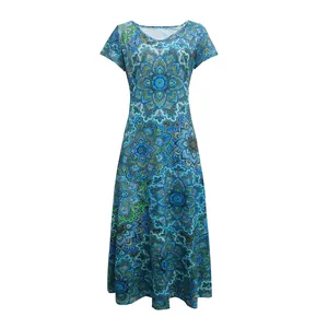 Elegantes blaues Kleid mit Mandala-Druck, V-Ausschnitt und Kurzarm für den Sommerstil