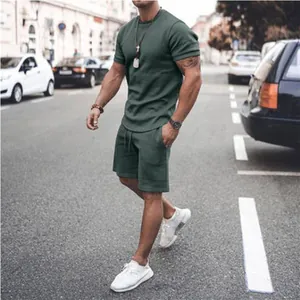 Men's stylish summer casual two-piece sports shorts set in dark green street style