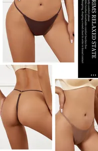 Detailweergave van de naadloze sexy string met gouden gesp en ontwerp met dunne bandjes