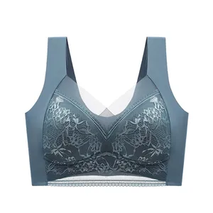 Naadloze blauwe kanten slaapbeha met vaste cups en zijsteun, comfortabele veststijl design.