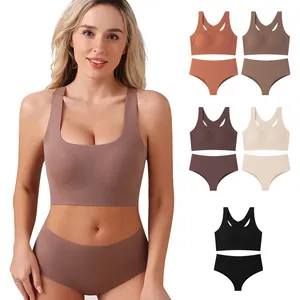 Nahtloses Sport-BH und Slip-Set mit Racerback-Design für Damen