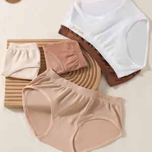 Slip da donna senza cuciture a vita media con elastico in vita in colori neutri